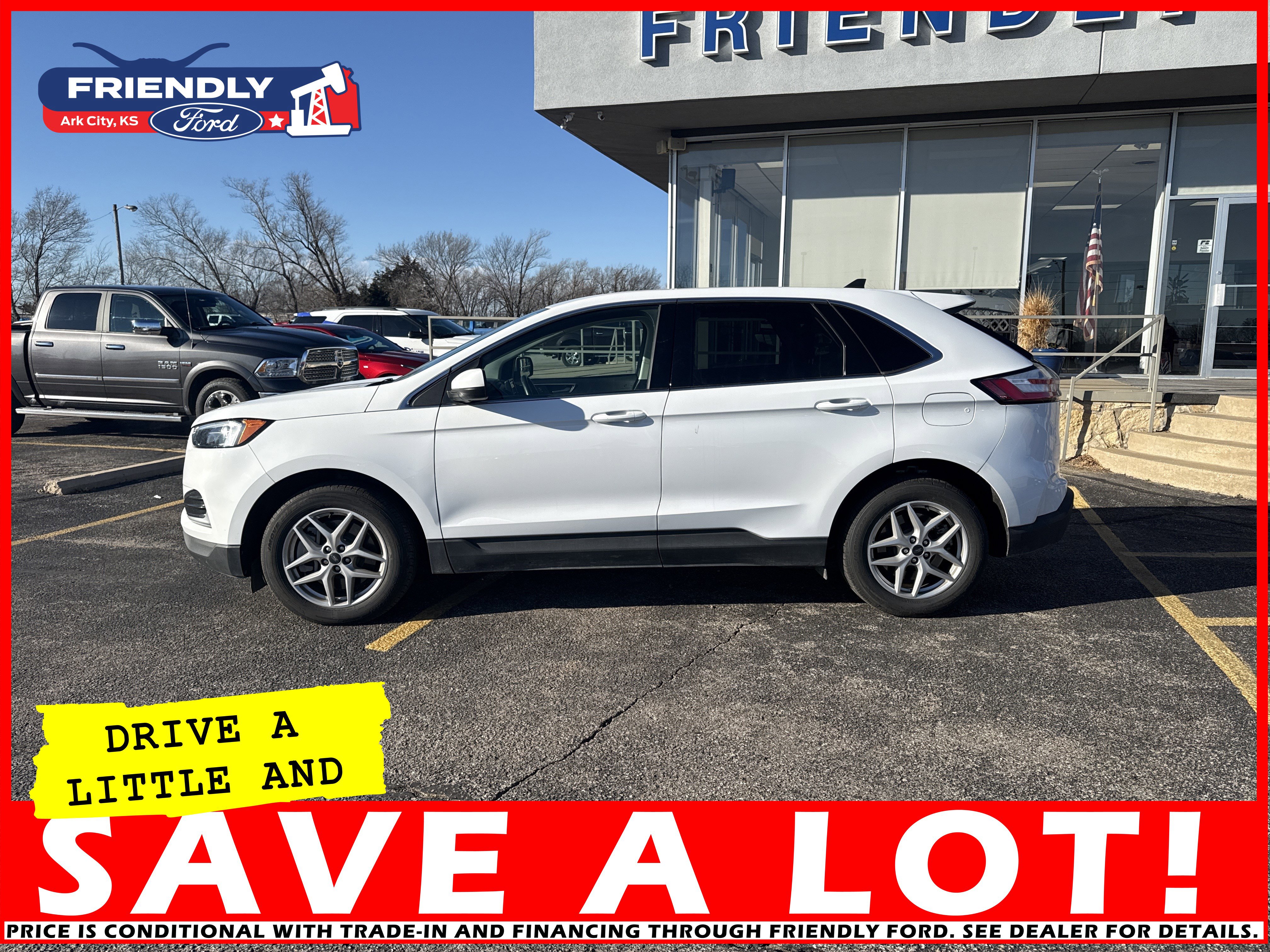 Used 2024 Ford Edge SEL image 4