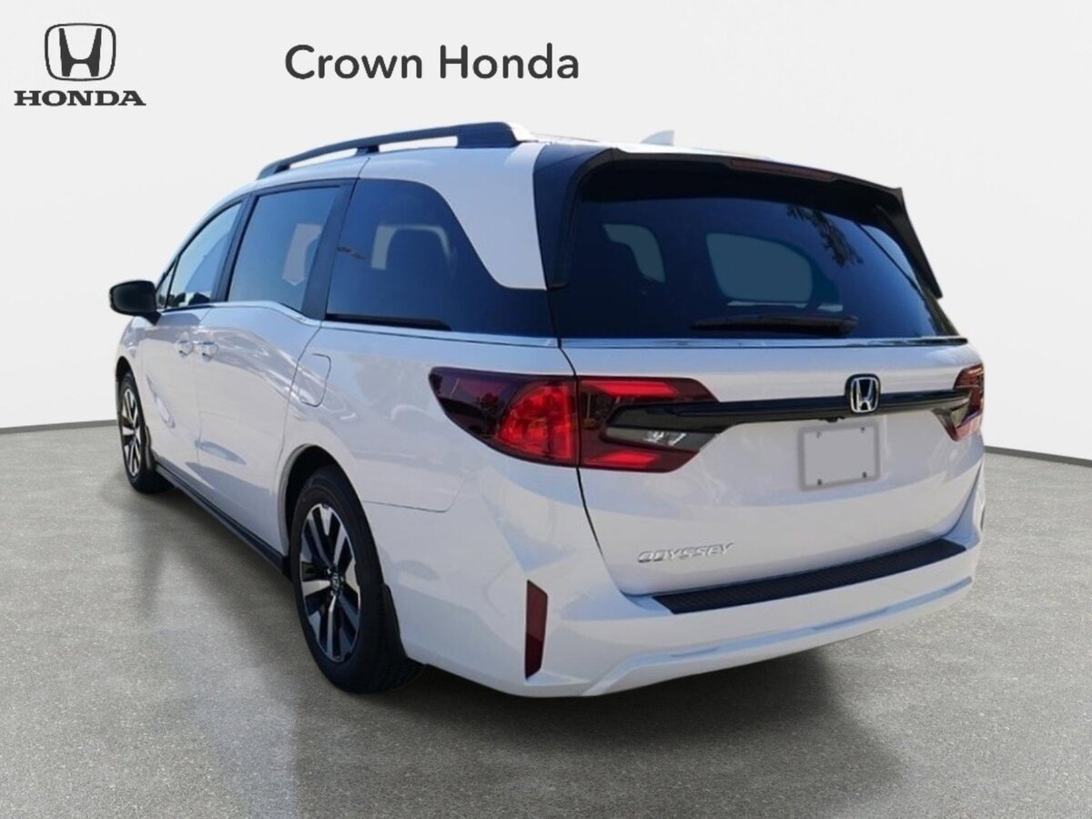New 2026 Honda Odyssey EX-L image 2