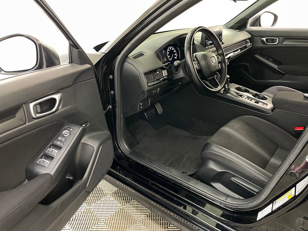 Used 2023 Honda Civic Sport image 19
