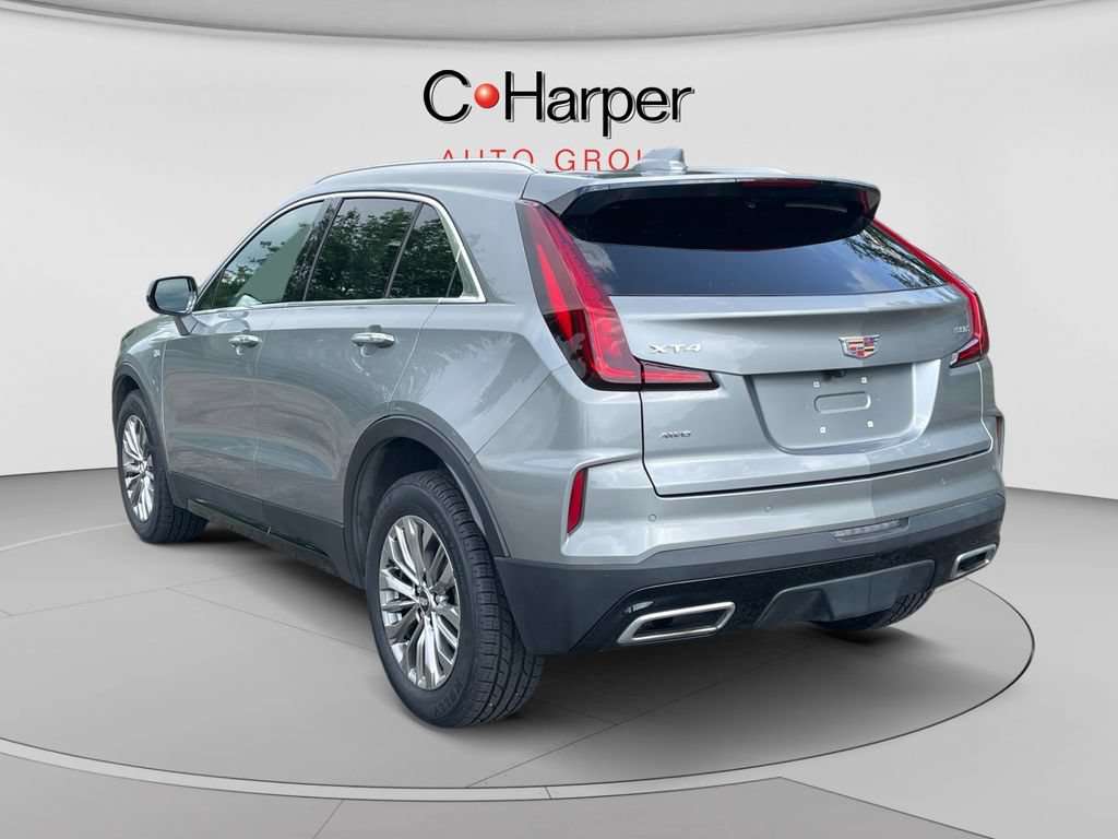 Certified 2024 Cadillac XT4 Premium Luxury w/ Cold Weather Package AWD/4WD image 5