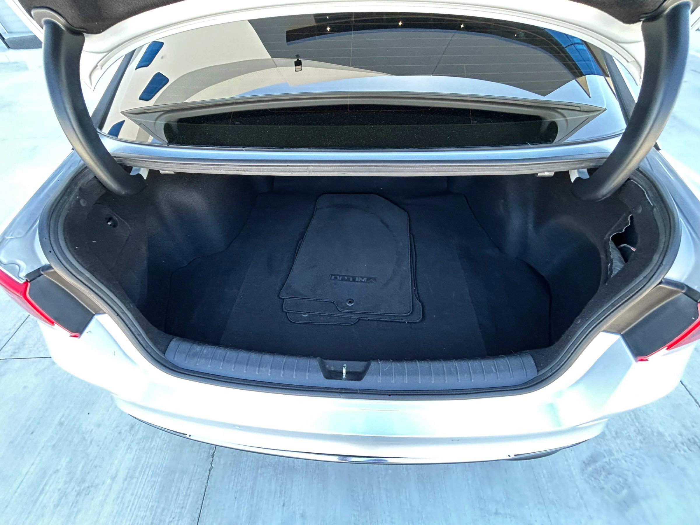 Used 2019 Kia Optima LX w/ LX 17" Wheel Package image 34