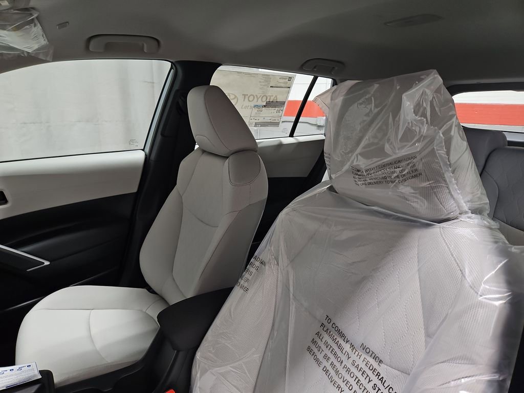 New 2026 Toyota Corolla Cross L image 11