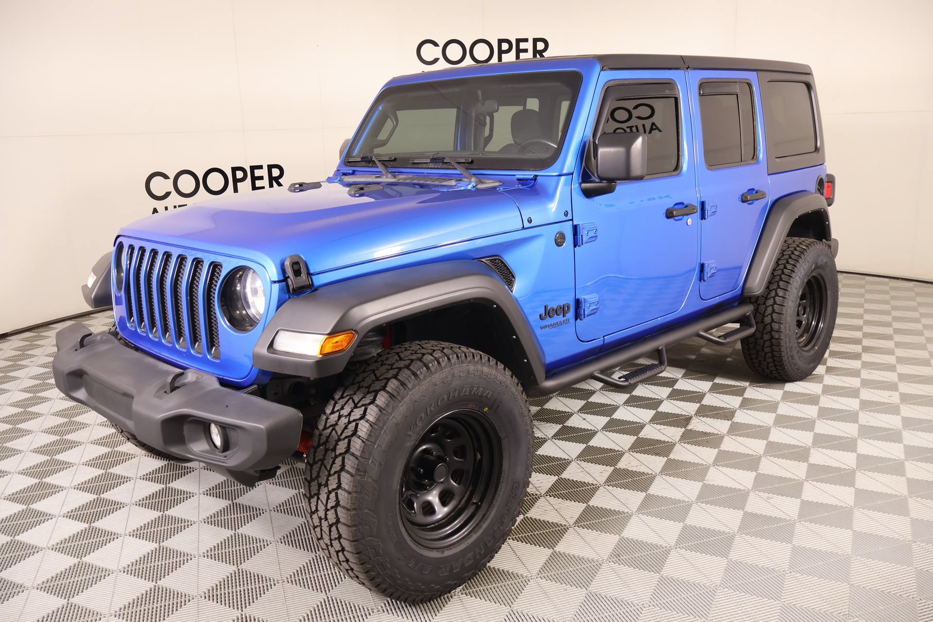 Used 2022 Jeep Wrangler Unlimited Sport AWD/4WD image 9
