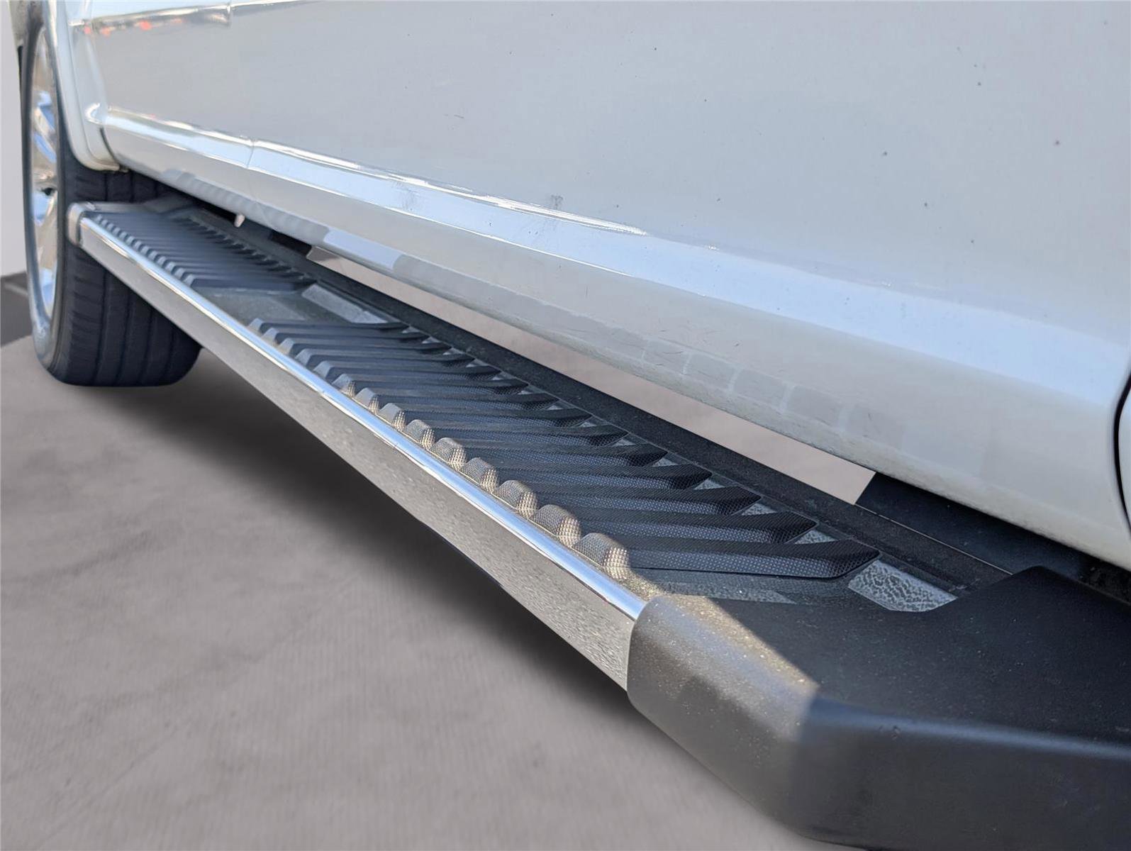 Used 2020 Ford F150 Lariat w/ Equipment Group 502A Luxury image 38