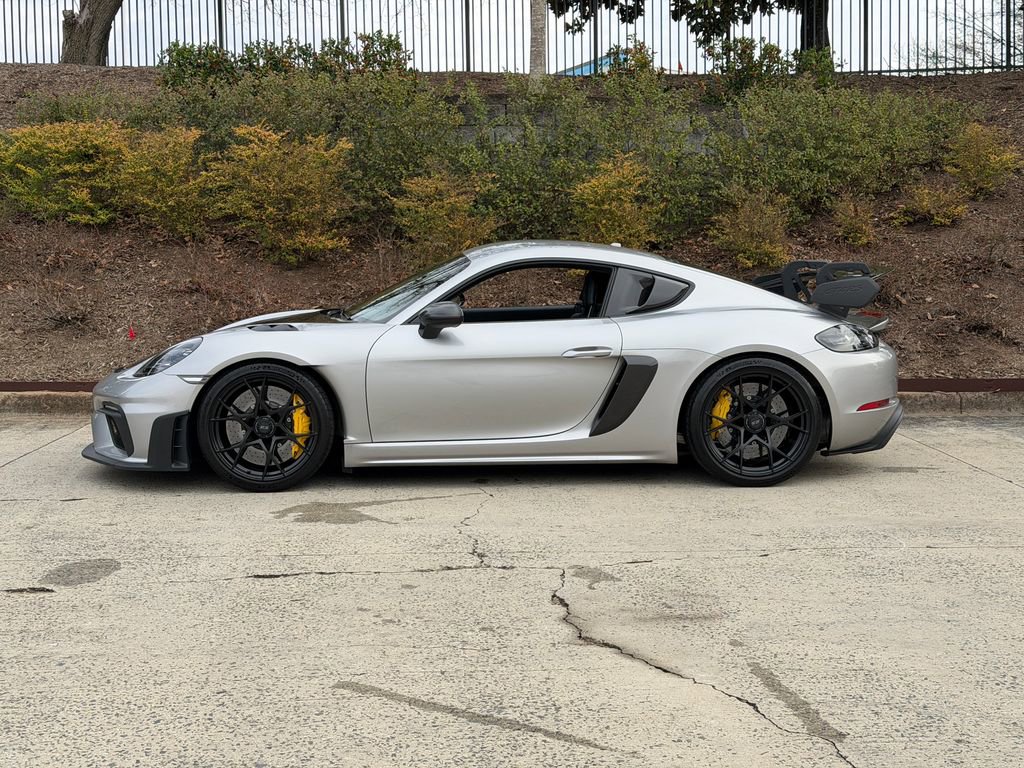 Used 2023 Porsche 718 Cayman GT4 RS image 6