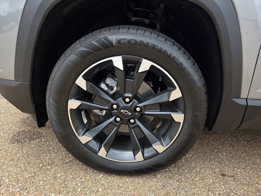 New 2027 Chevrolet Equinox RS w/ Convenience Package III FWD image 24
