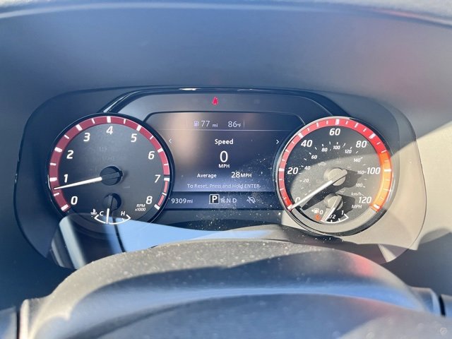 Used 2024 Nissan Frontier Pro-X image 9