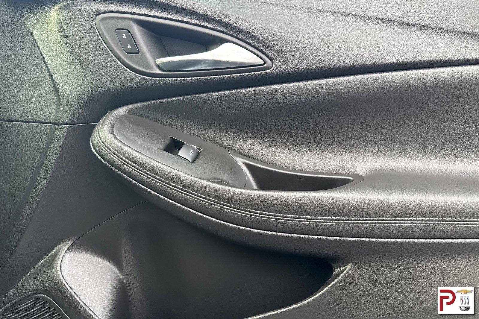 Certified 2023 Buick Encore GX Select w/ Sport Touring Package image 20