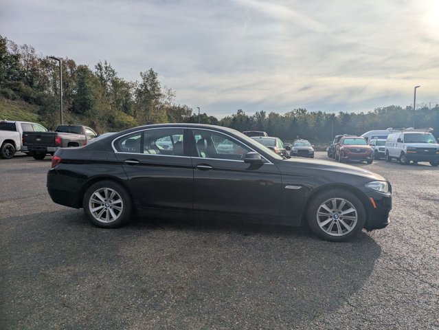 Used 2015 BMW 528i xDrive Sedan AWD/4WD image 4