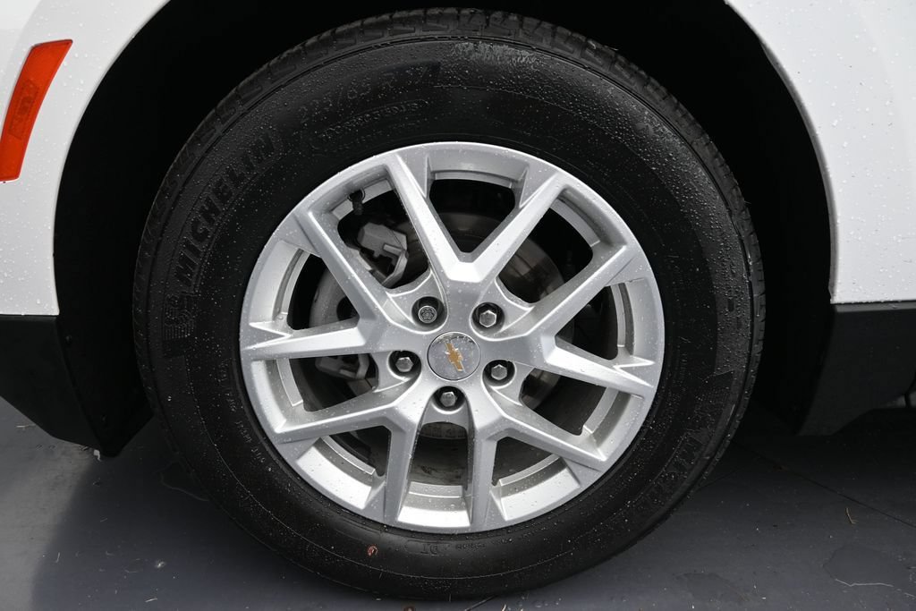 Used 2024 Chevrolet Equinox LS w/ LS Convenience Package FWD image 16