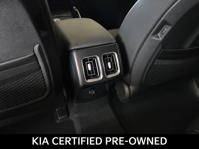 Certified 2025 Kia Sorento EX w/ EX Panoramic Sunroof Package AWD/4WD image 17