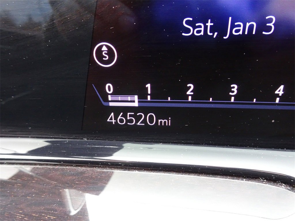 Certified 2023 Cadillac Escalade ESV Premium Luxury Platinum w/ LPO, Radiant Package image 24