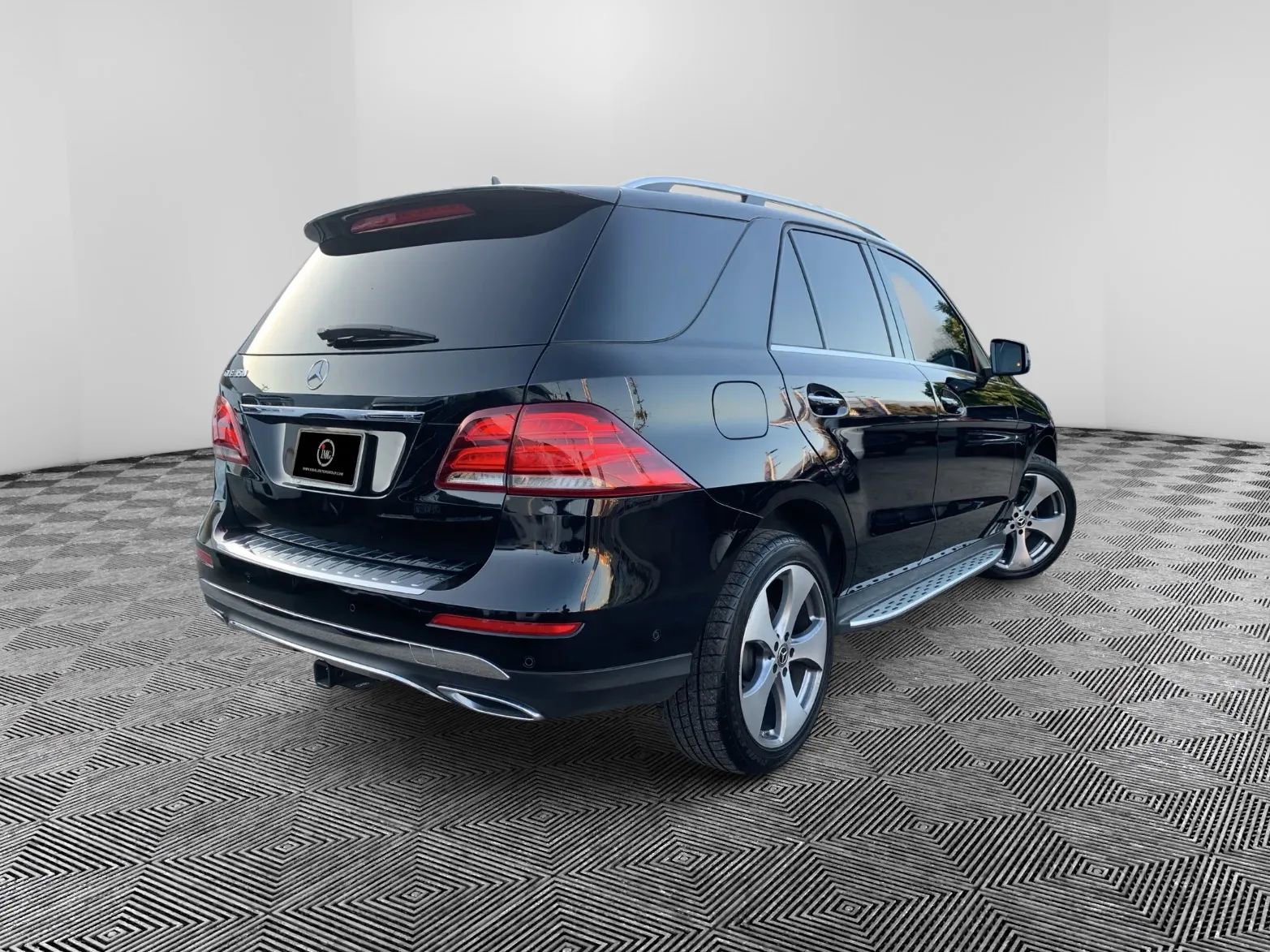 Used 2018 Mercedes-Benz GLE 350 GLE 350 Sport Utility 4D image 6
