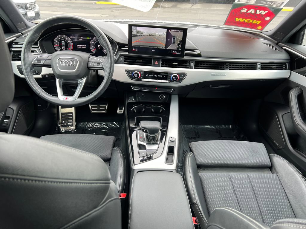 Used 2023 Audi A4 2.0T Premium Plus w/ Premium Plus Package AWD/4WD image 32