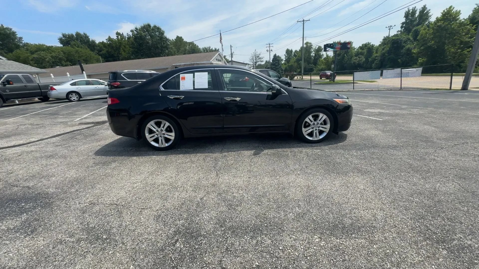 Used 2011 Acura TSX V6 Sedan FWD image 2