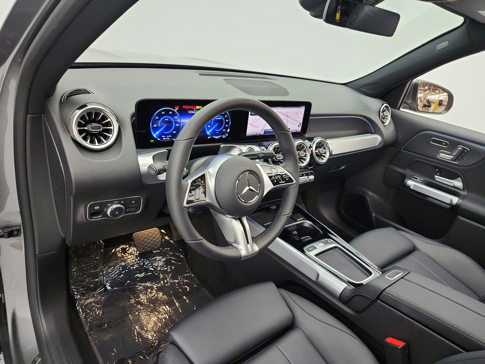 Used 2024 Mercedes-Benz EQB 300 4MATIC image 9