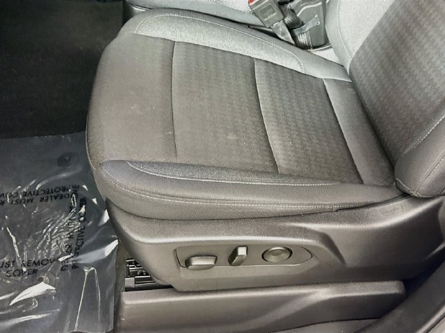 Used 2025 Chevrolet Silverado 1500 Custom w/ Turbomax Blackout Package AWD/4WD image 19