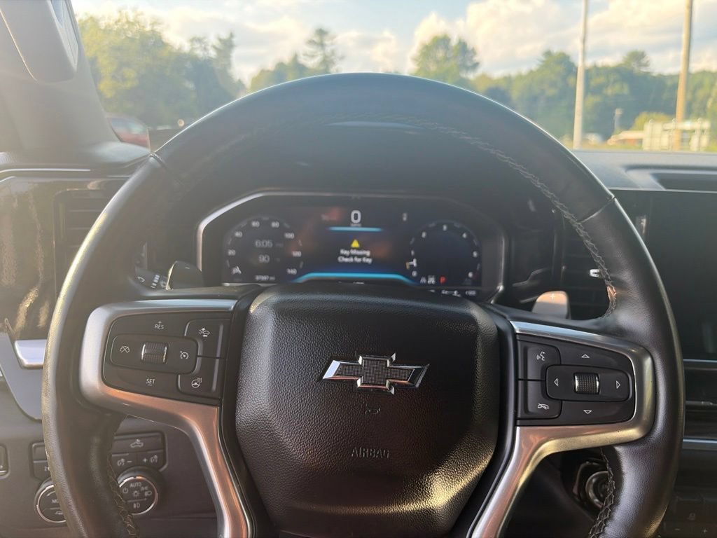 Used 2024 Chevrolet Silverado 1500 RST w/ Redline Edition AWD/4WD image 23