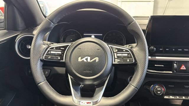 Used 2023 Kia Forte GT-Line w/ GT-Line Technology Package FWD image 21