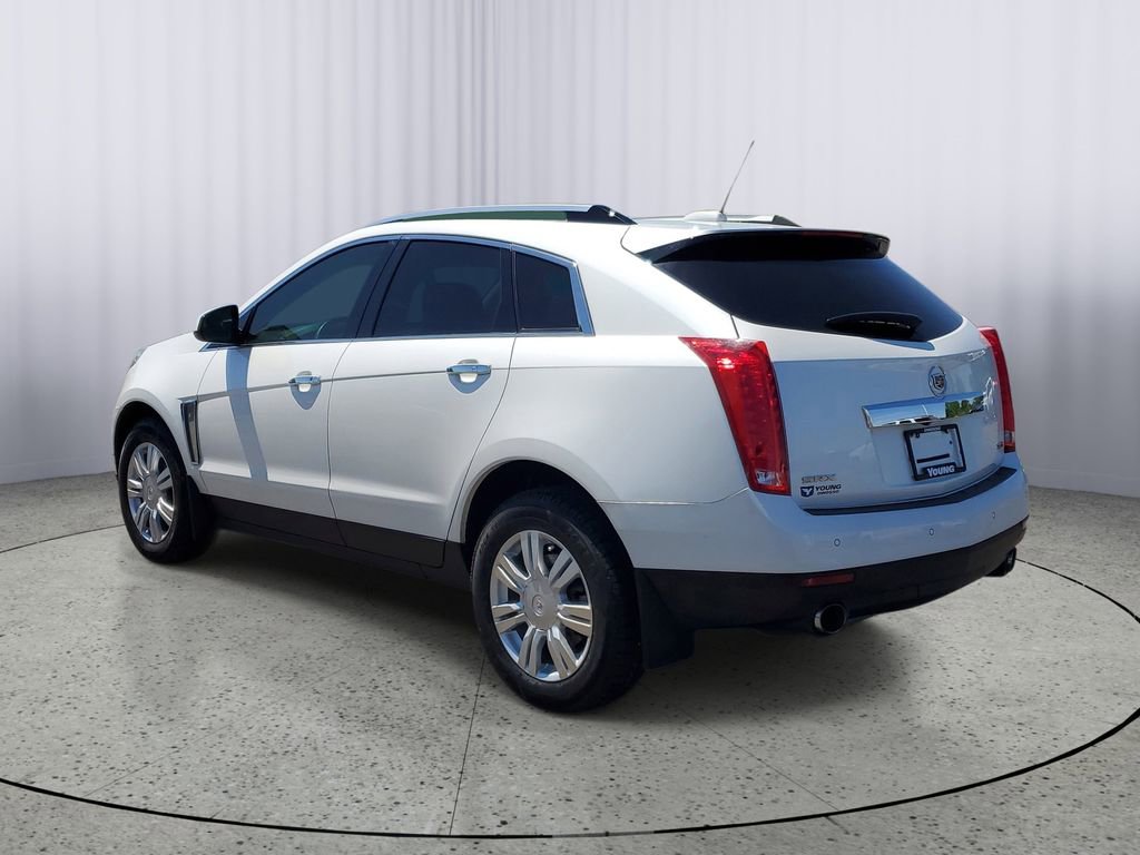 Used 2015 Cadillac SRX Luxury w/ Driver Awareness Package FWD image 4