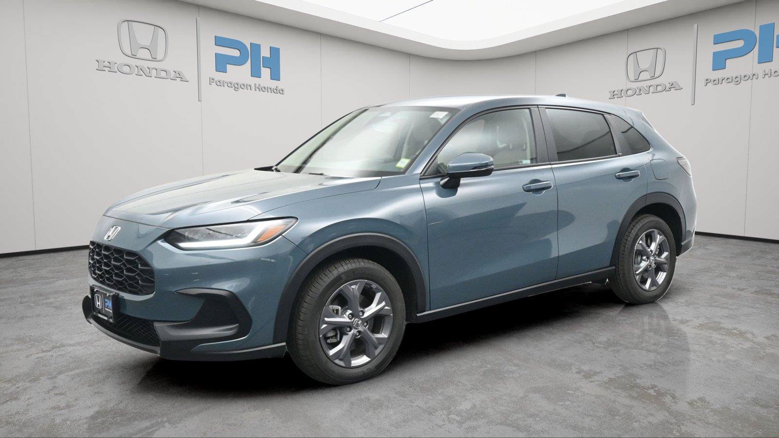 Certified 2027 Honda HR-V LX image 1