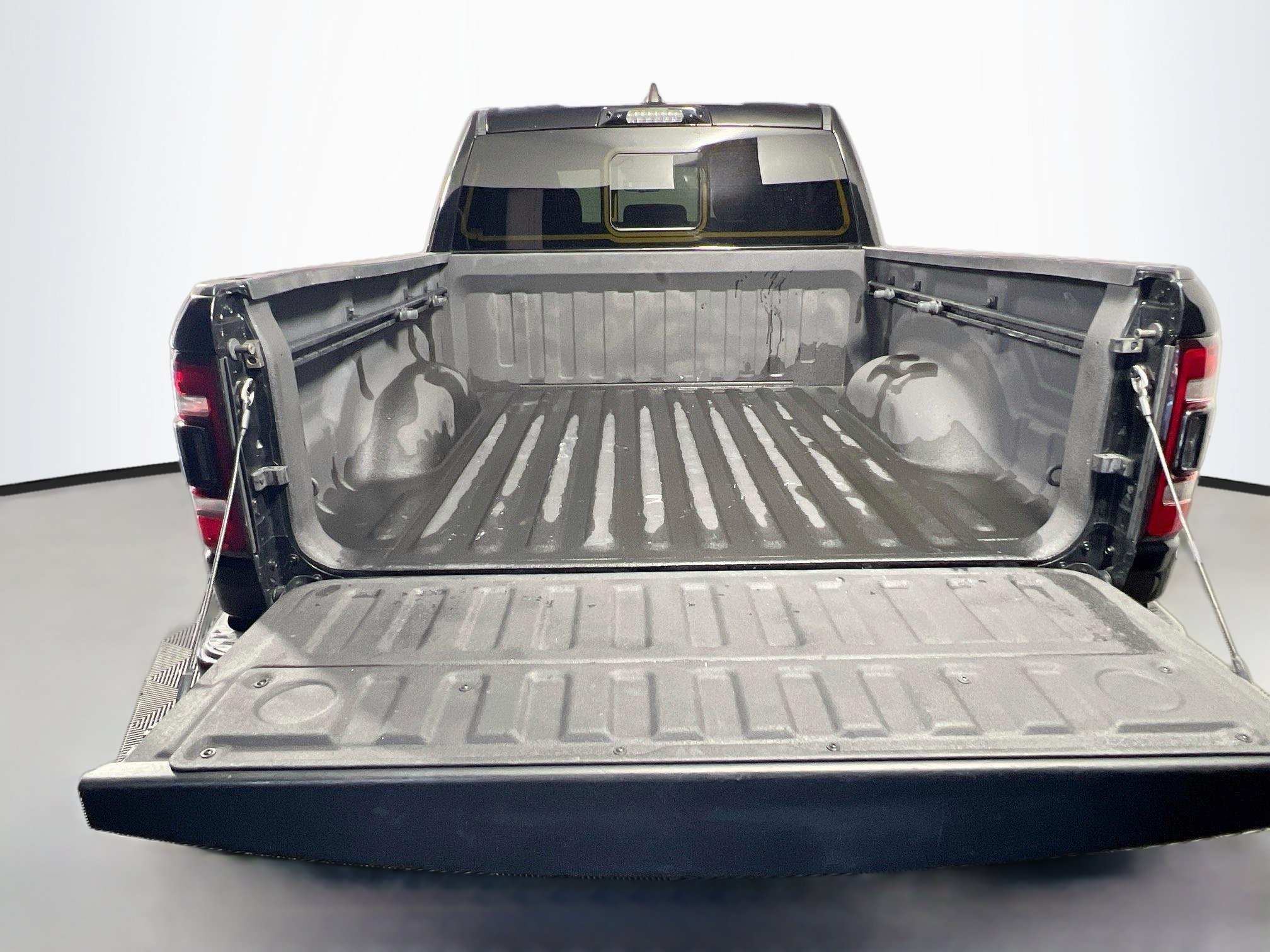 Used 2023 RAM 1500 Limited AWD/4WD image 33