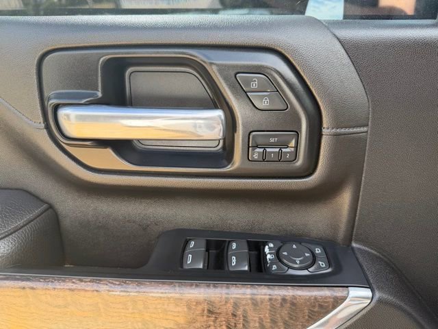Used 2023 GMC Sierra 3500 Denali w/ Denali Ultimate Package image 29