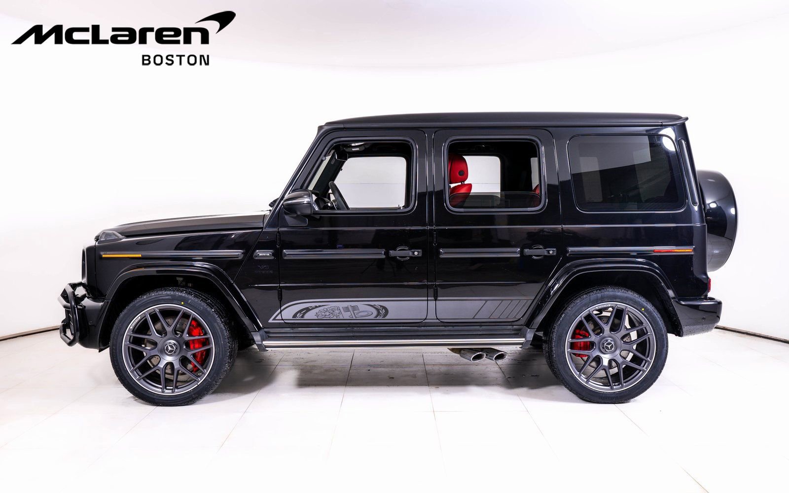 Used 2022 Mercedes-Benz G 63 AMG 4MATIC w/ AMG Night Package image 2