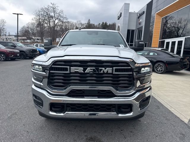 Used 2026 RAM 2500 Big Horn AWD/4WD image 2