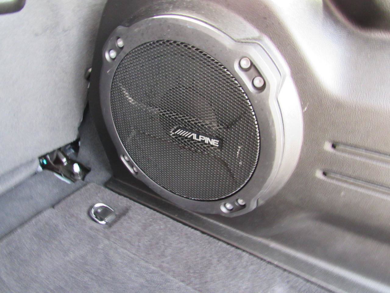 Used 2024 Jeep Wrangler Unlimited Sahara w/ Technology Group AWD/4WD image 38