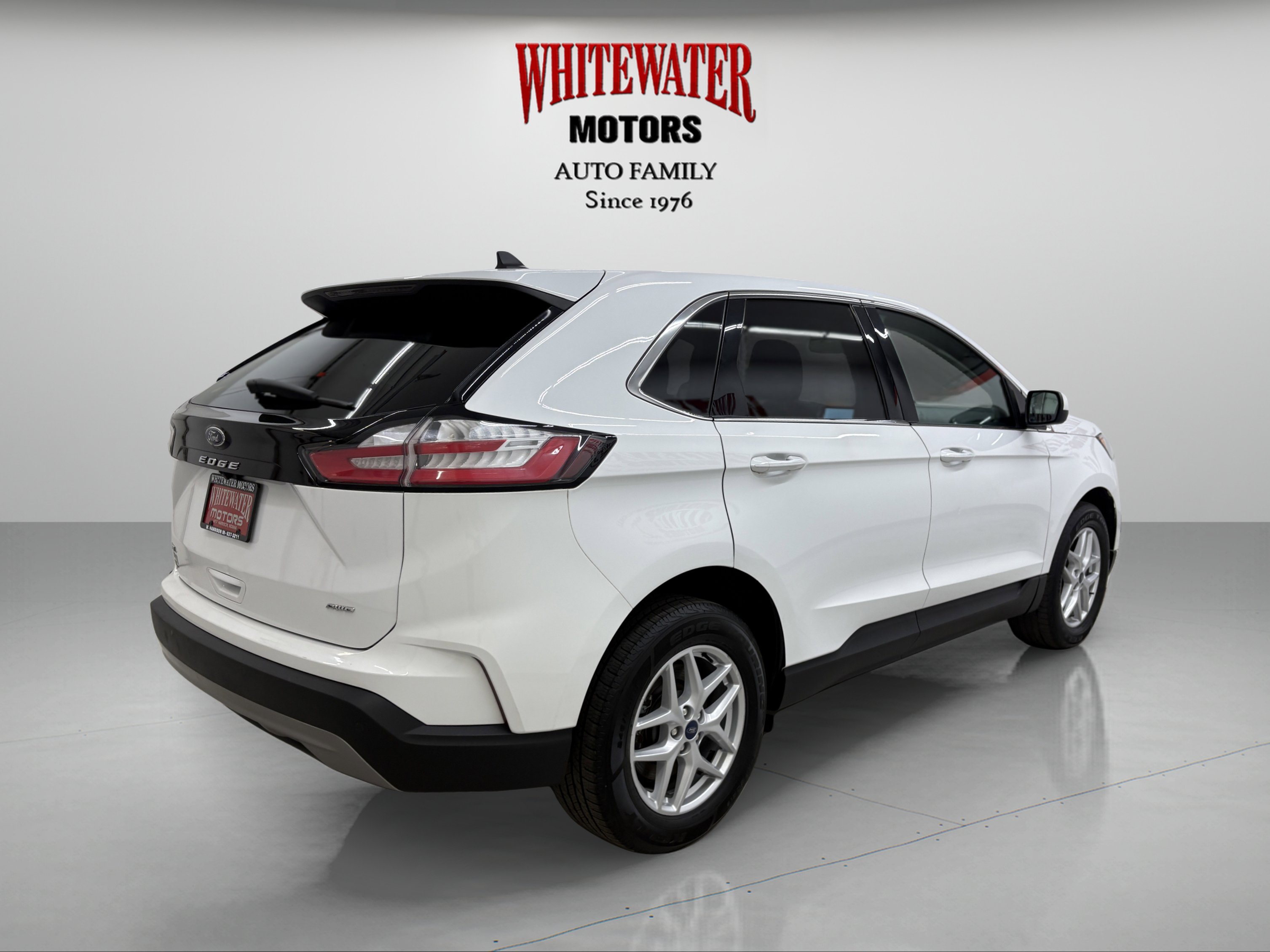 Used 2022 Ford Edge SEL AWD/4WD image 4