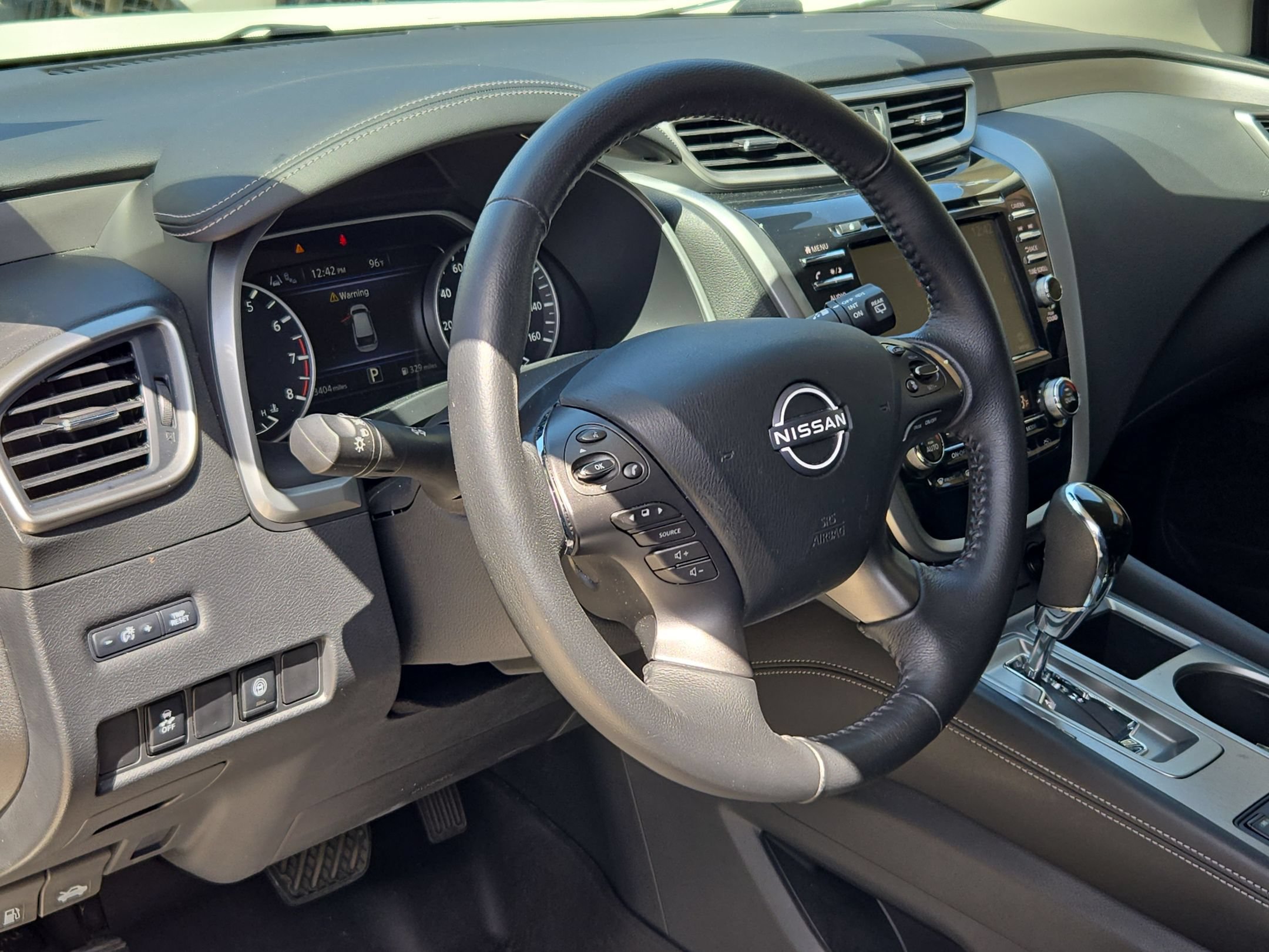 Used 2023 Nissan Murano SV FWD image 10