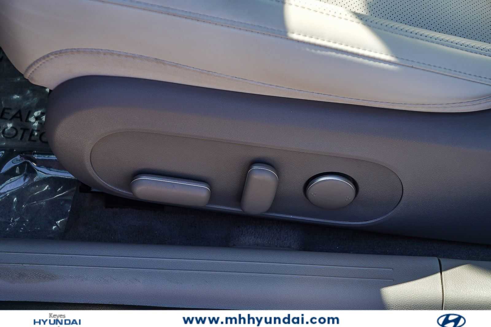 Used 2024 Hyundai Ioniq 6 SEL RWD image 23