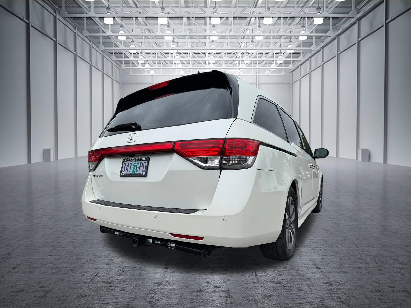 Used 2014 Honda Odyssey Touring Elite image 10