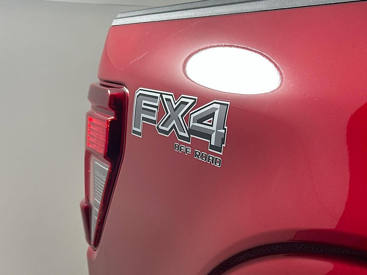 Used 2024 Ford F150 XLT w/ Equipment Group 302A MID image 19