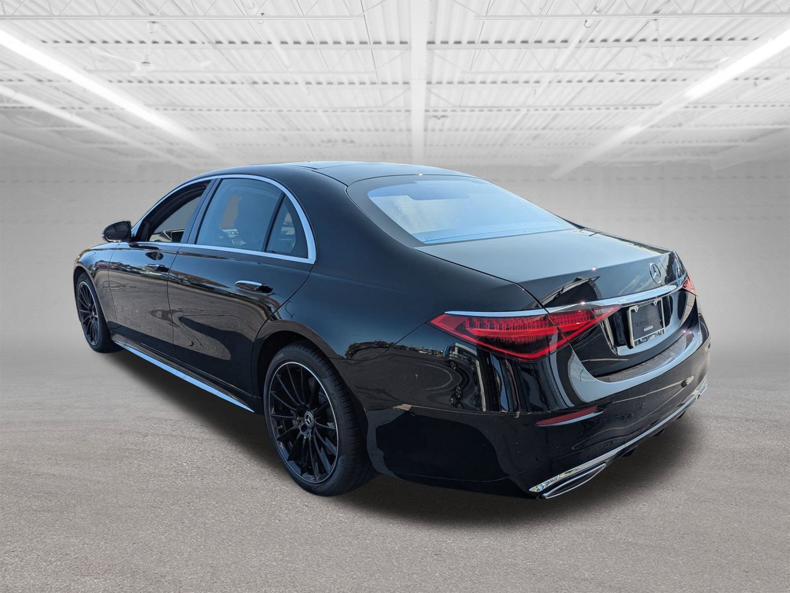 New 2026 Mercedes-Benz S 580 4MATIC Sedan image 4