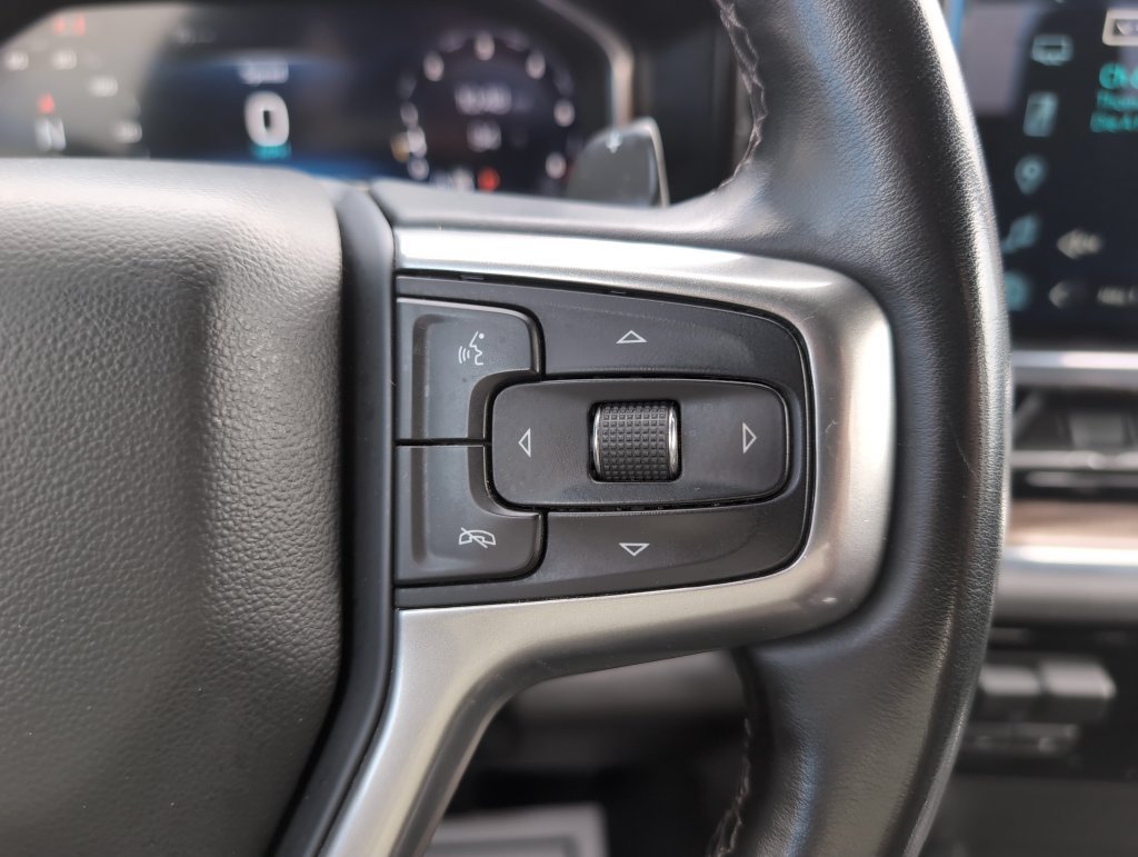 Used 2024 Chevrolet Silverado 1500 LT Trail Boss w/ Convenience Package II AWD/4WD image 22