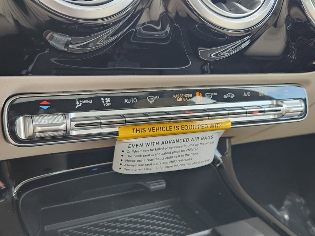 New 2025 Mercedes-Benz CLA 250 4MATIC image 24