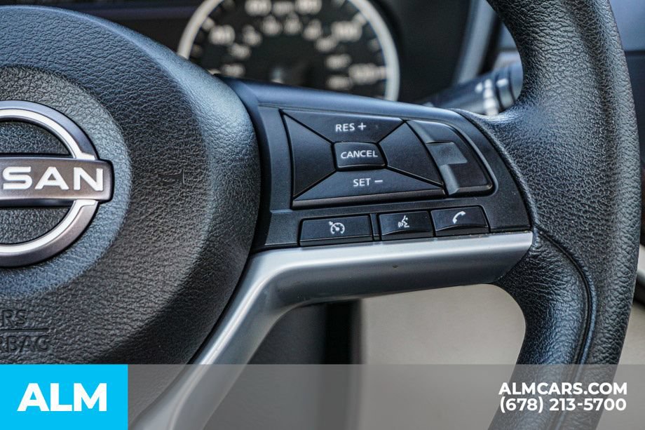 Used 2025 Nissan Altima 2.5 SV FWD image 29