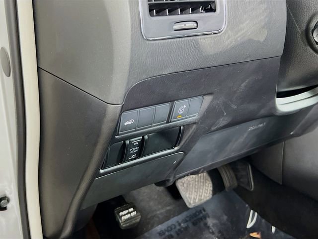 Used 2022 Nissan Armada SL image 20