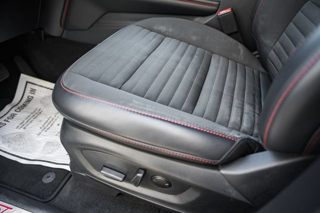 Used 2026 Ford Explorer ST-Line AWD/4WD image 45