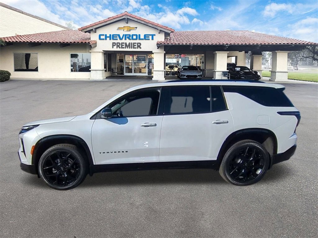 Used 2025 Chevrolet Traverse RS w/ LPO, Floor Liner Package image 5