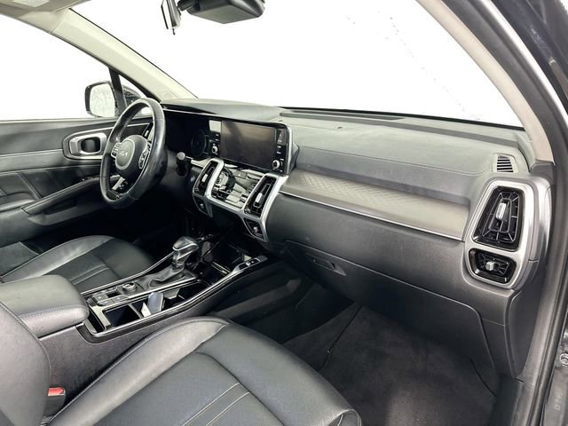Used 2022 Kia Sorento SX image 32
