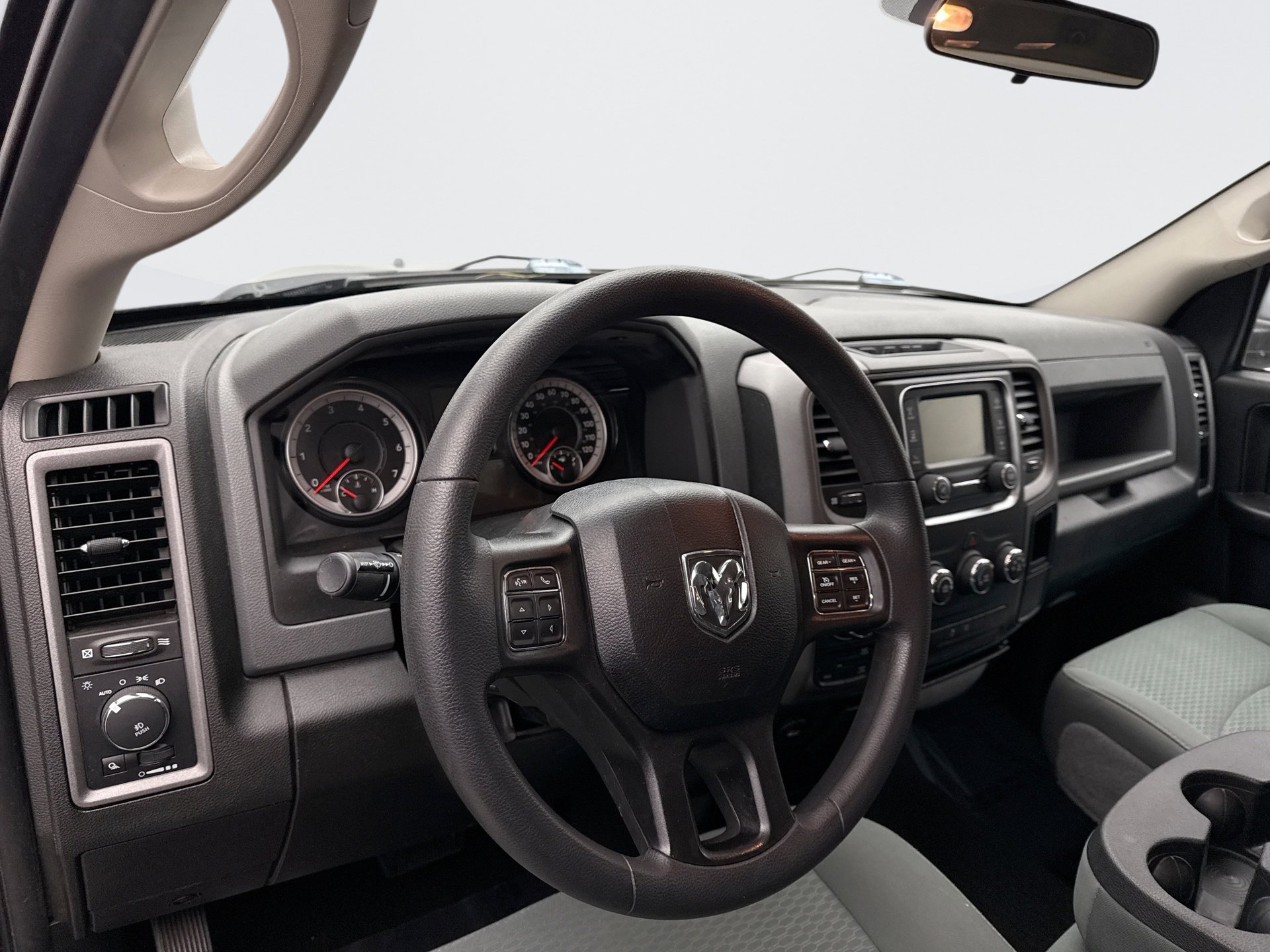 Used 2019 RAM 1500 Express w/ Express Value Package image 10