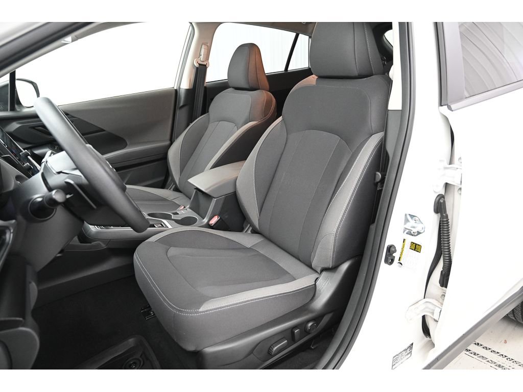 Used 2025 Subaru Crosstrek 2.0i Premium image 17