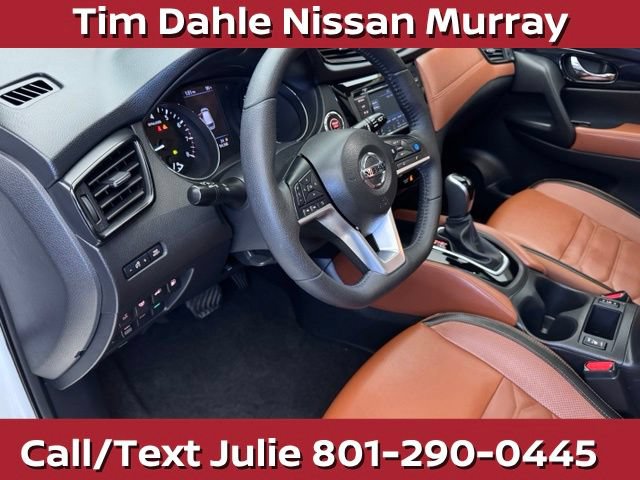 Used 2019 Nissan Rogue SL w/ Premium Package AWD/4WD image 23