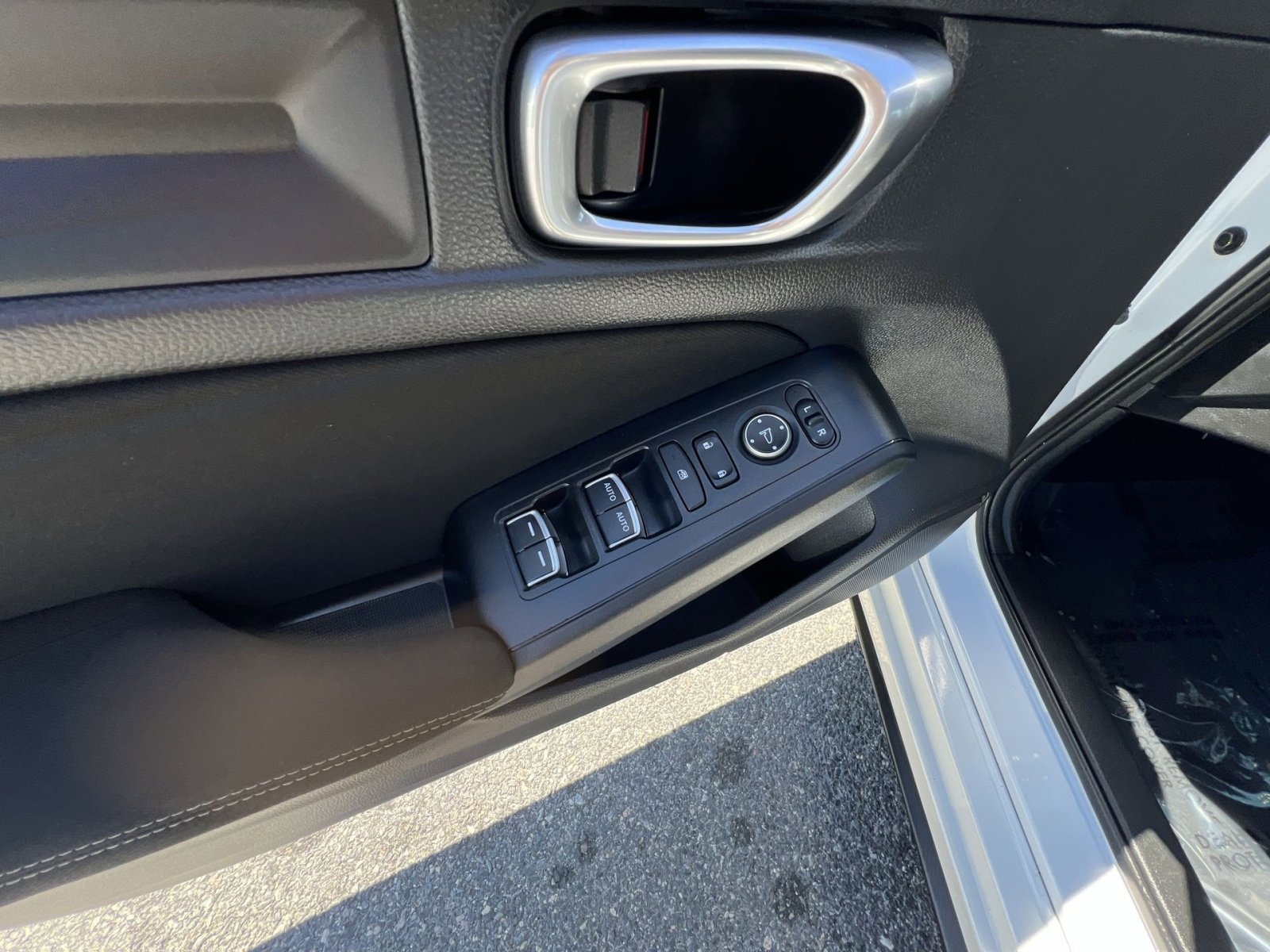 Used 2023 Honda Civic Sport image 15