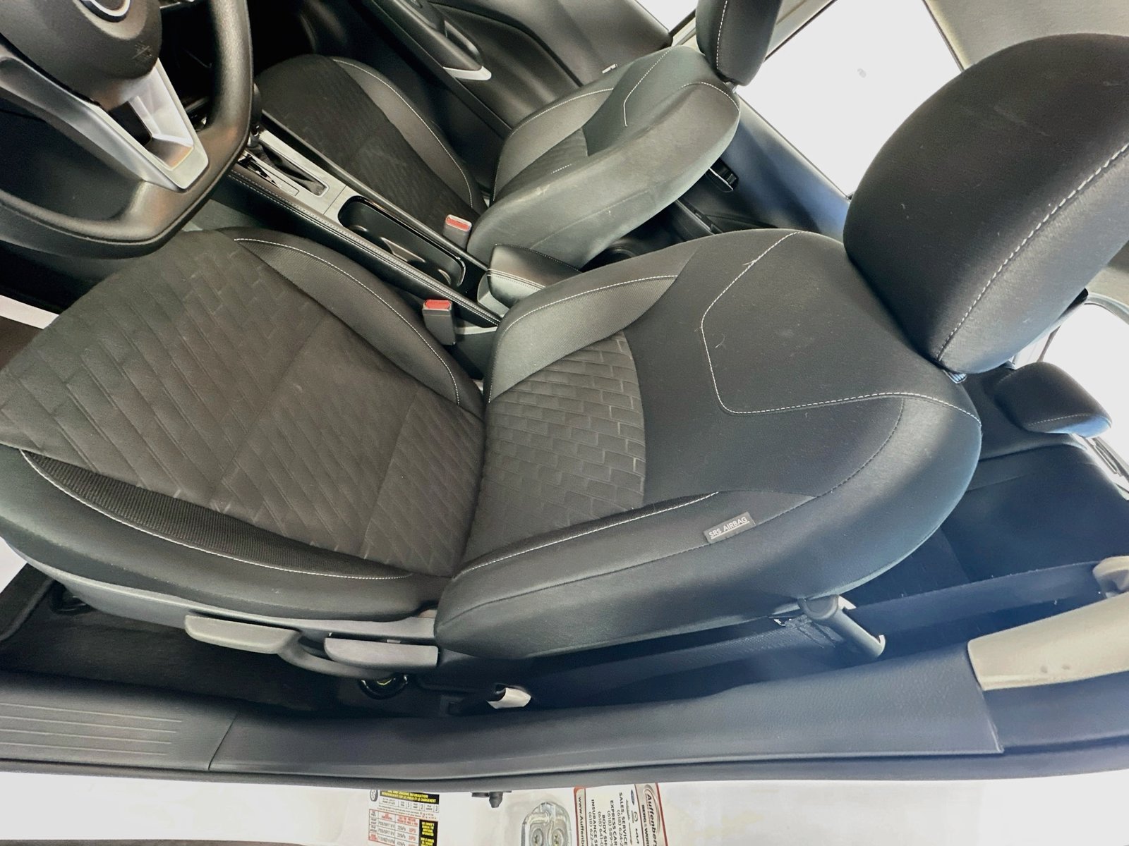 Used 2024 Nissan Kicks SV FWD image 18