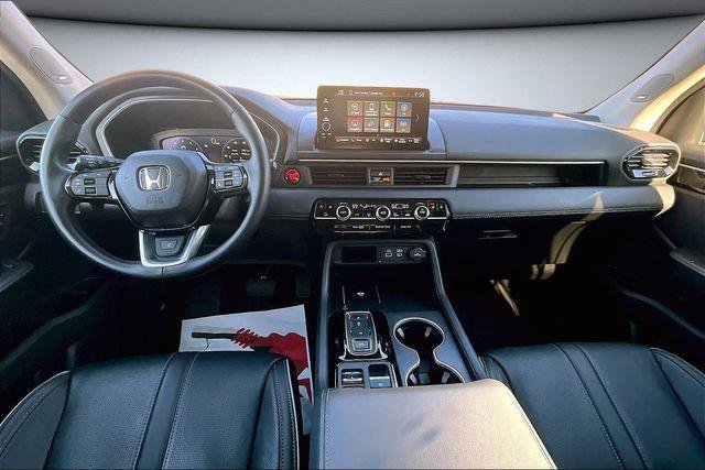 Used 2023 Honda Pilot Elite image 8