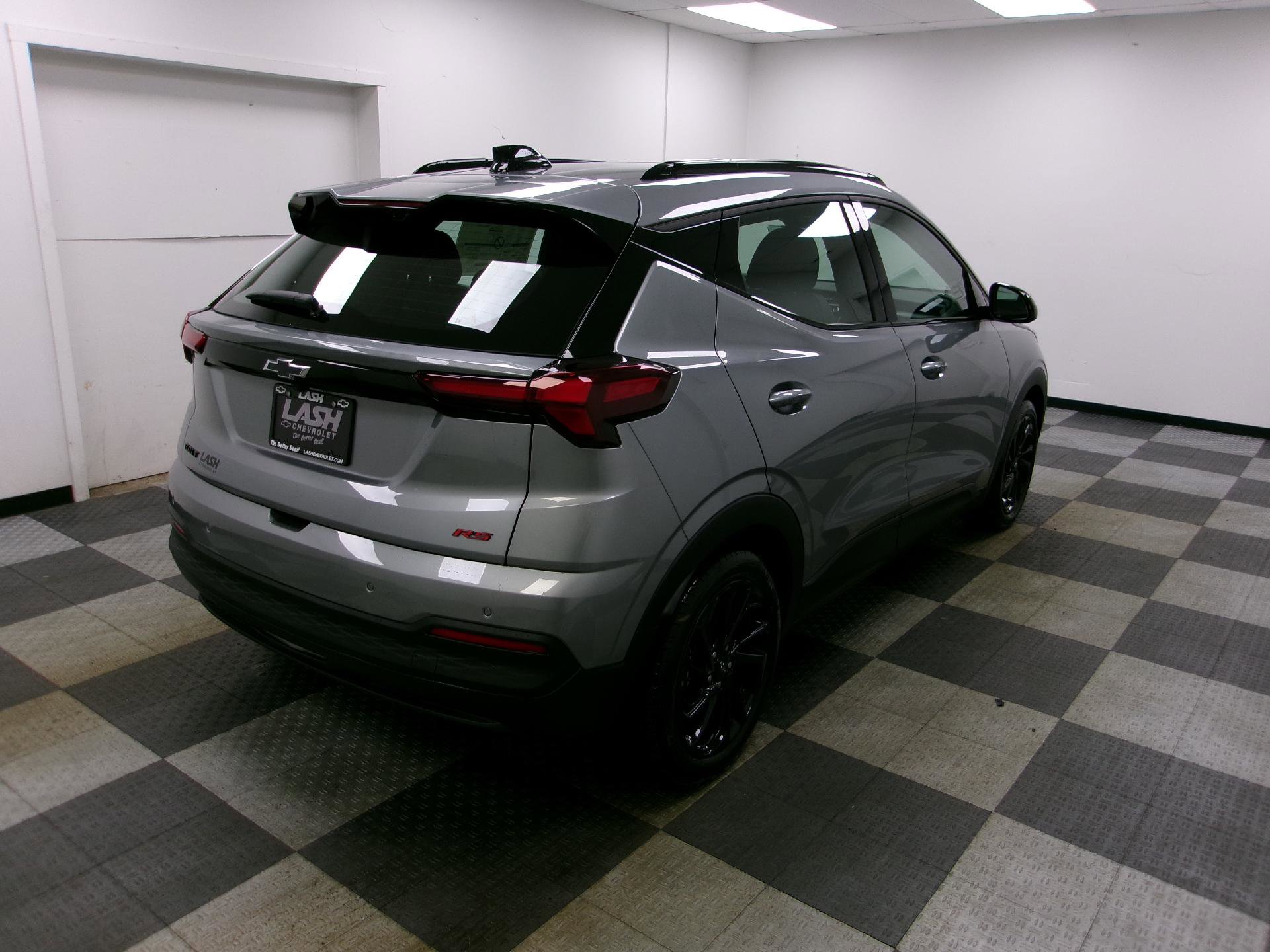 Used 2027 Chevrolet Bolt RS w/ Technology Package FWD image 15